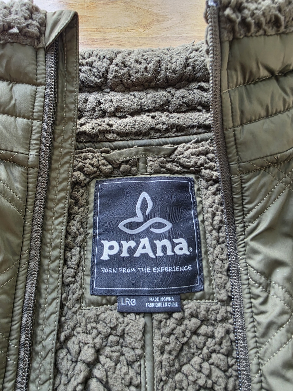 Olive green fleece- lined Esla vest from prAna, Women's Large - Picture 5 of 10